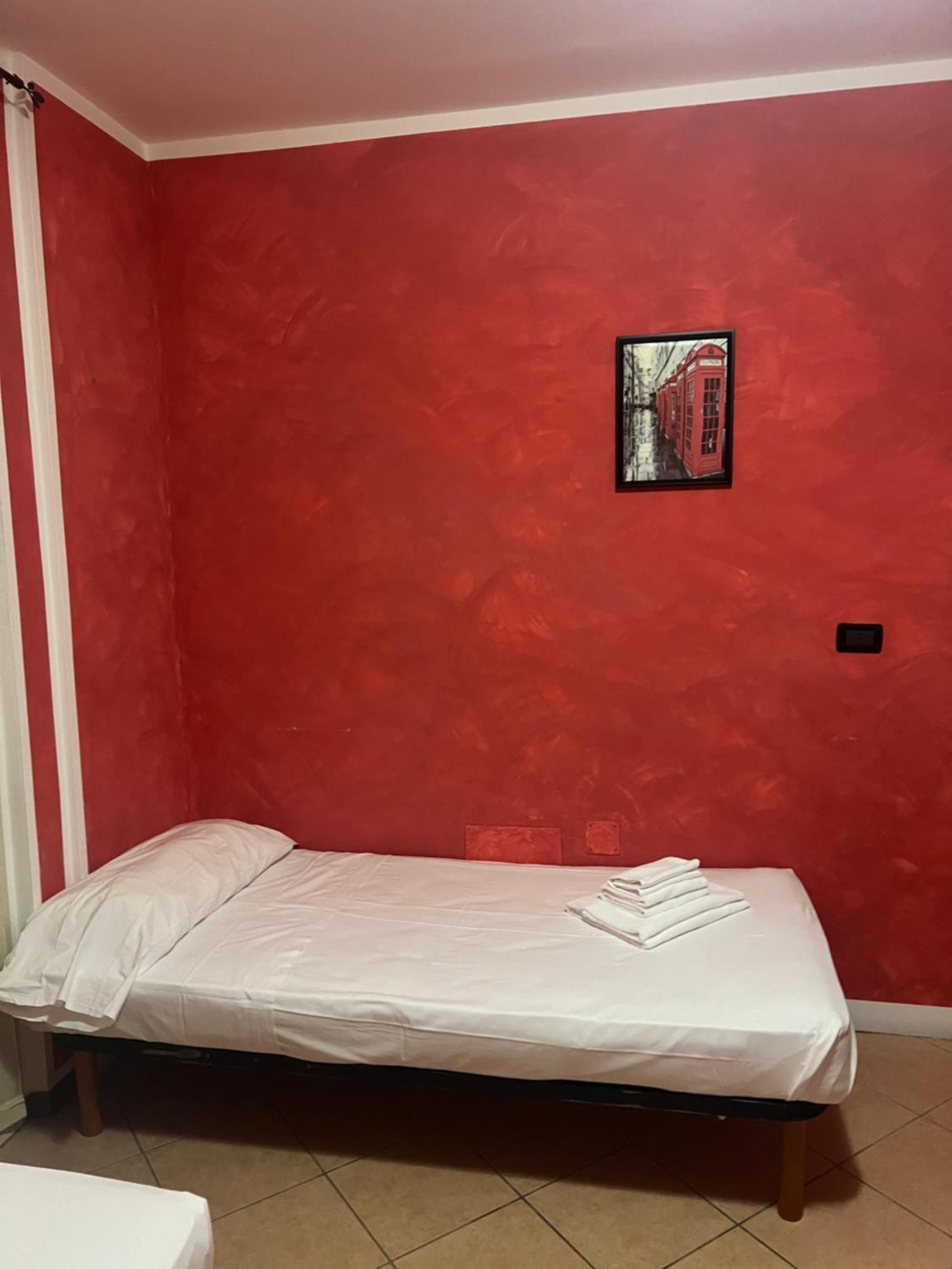 Albergo Quatro Pini Pozzolengo Zewnętrze zdjęcie