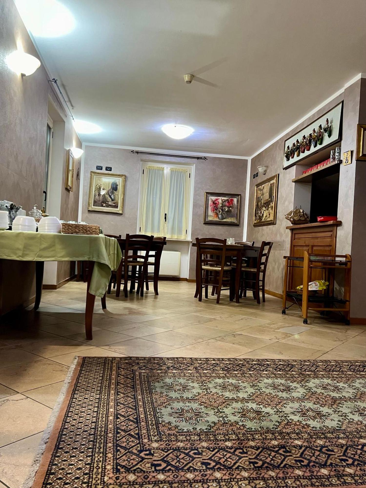 Albergo Quatro Pini Pozzolengo Zewnętrze zdjęcie