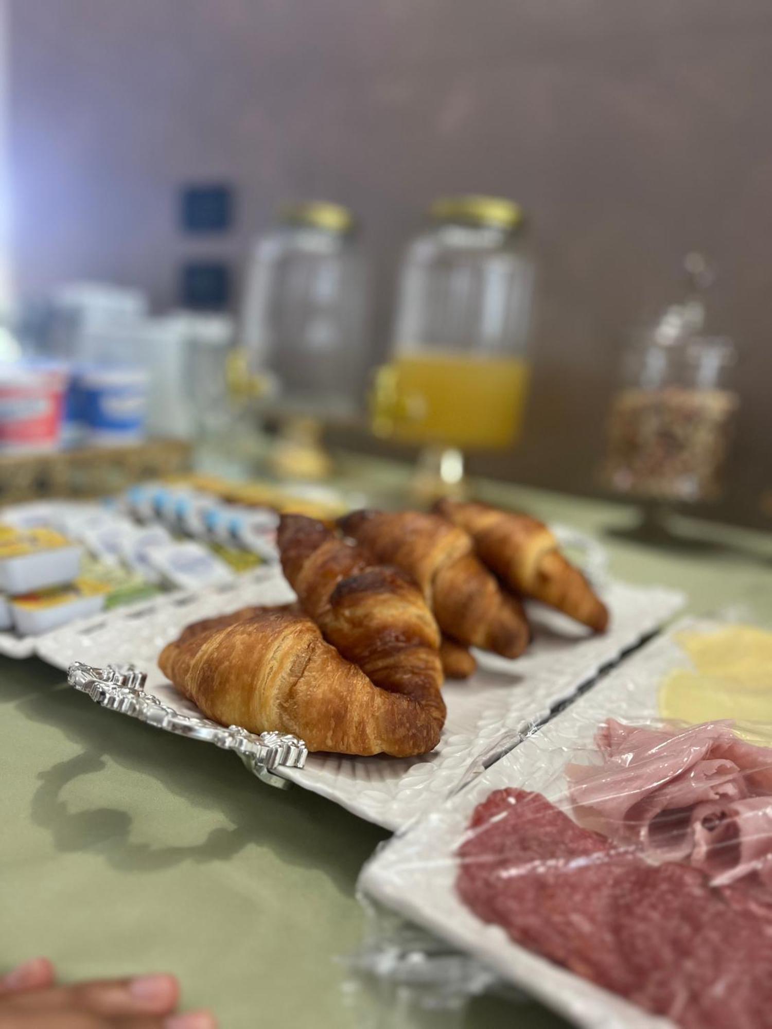 Albergo Quatro Pini Pozzolengo Zewnętrze zdjęcie